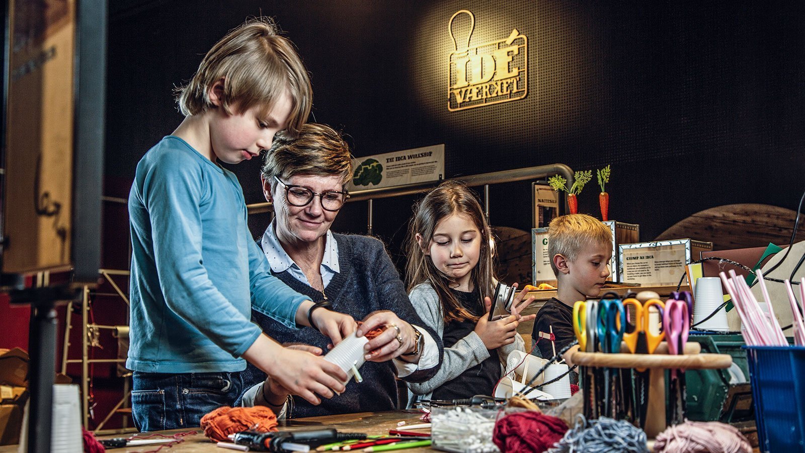 Book Skolebesøg